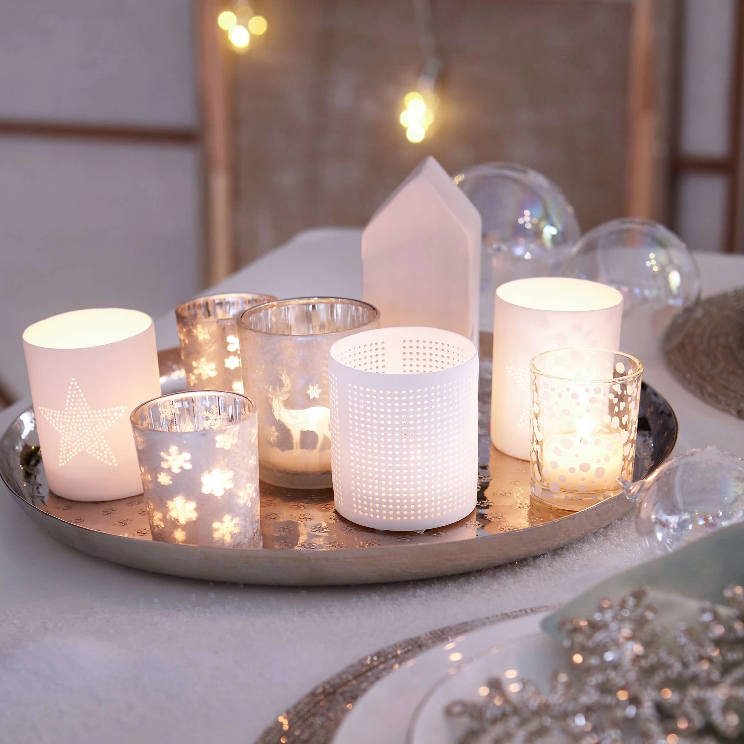 ORIENTAL LOUNGE Deko-Teller Gehämmert Ø34cm 2 ORIENTAL LOUNGE Deko-Teller Gehämmert Ø34cm – Bild 2