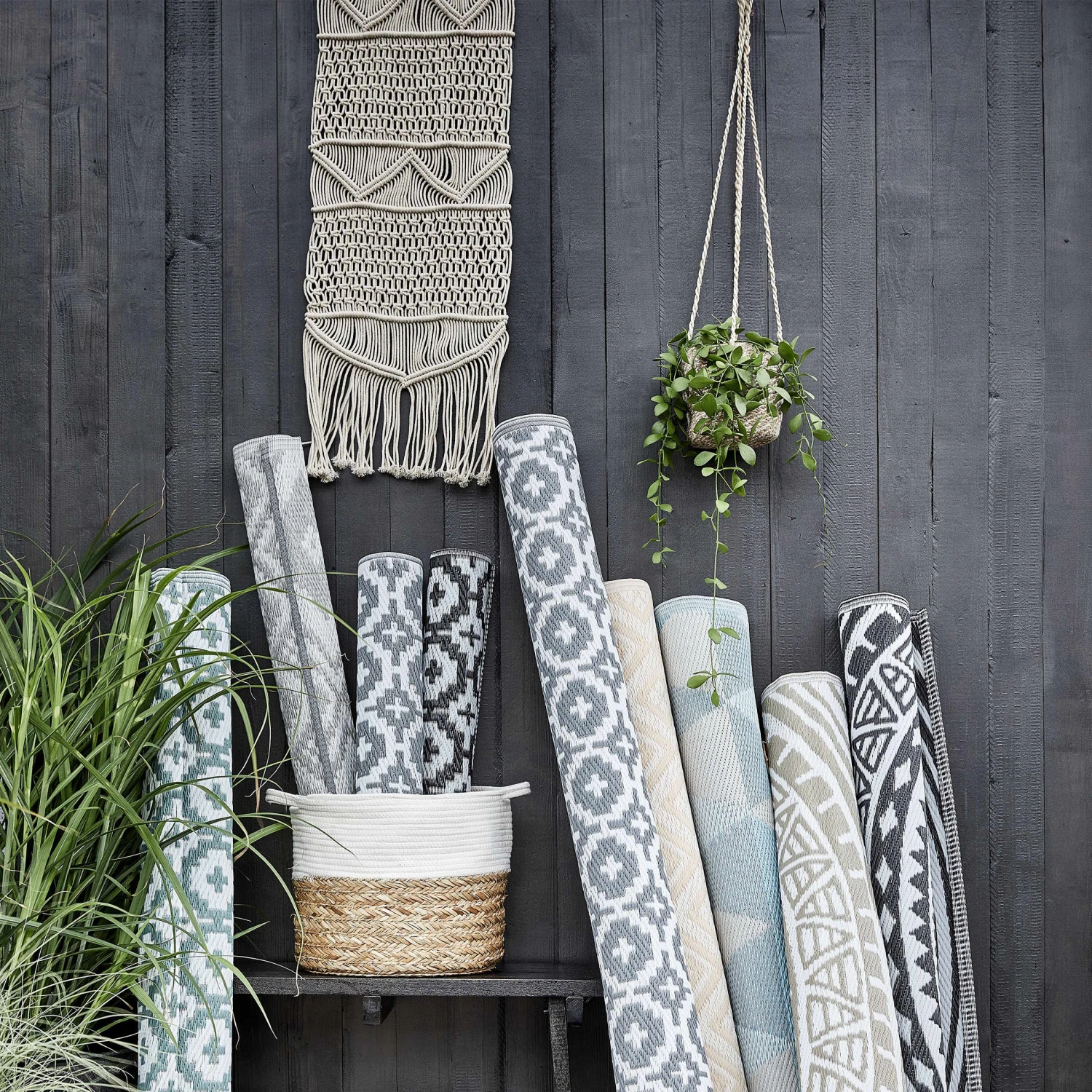 COLOUR CLASH In- & Outdoorteppich Dreiecke L 180 X B 120cm 7 COLOUR CLASH In- & Outdoorteppich Dreiecke L 180 X B 120cm – Bild 7