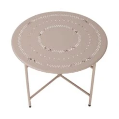 Gartentisch Mit Stanzung ASHLEY In Beige -Wohnstil Angebote Store butlers gartentisch mit stanzung ashley in beige 4